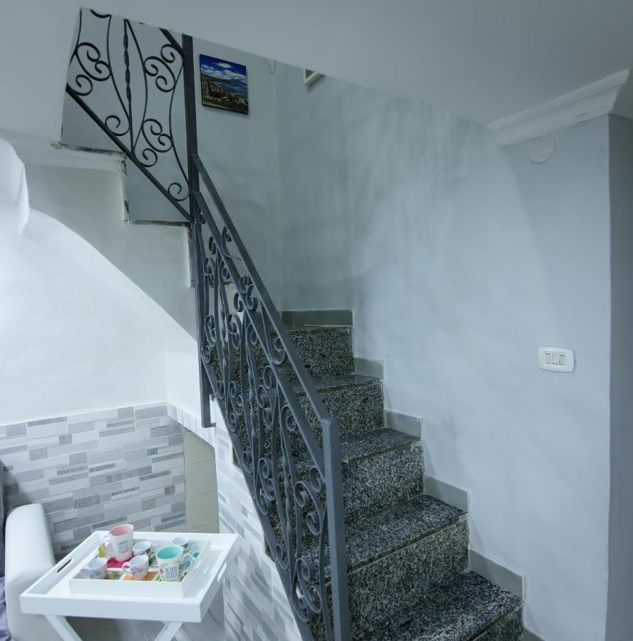 Вилла A'Casa E' Mamma' Неаполь Экстерьер фото